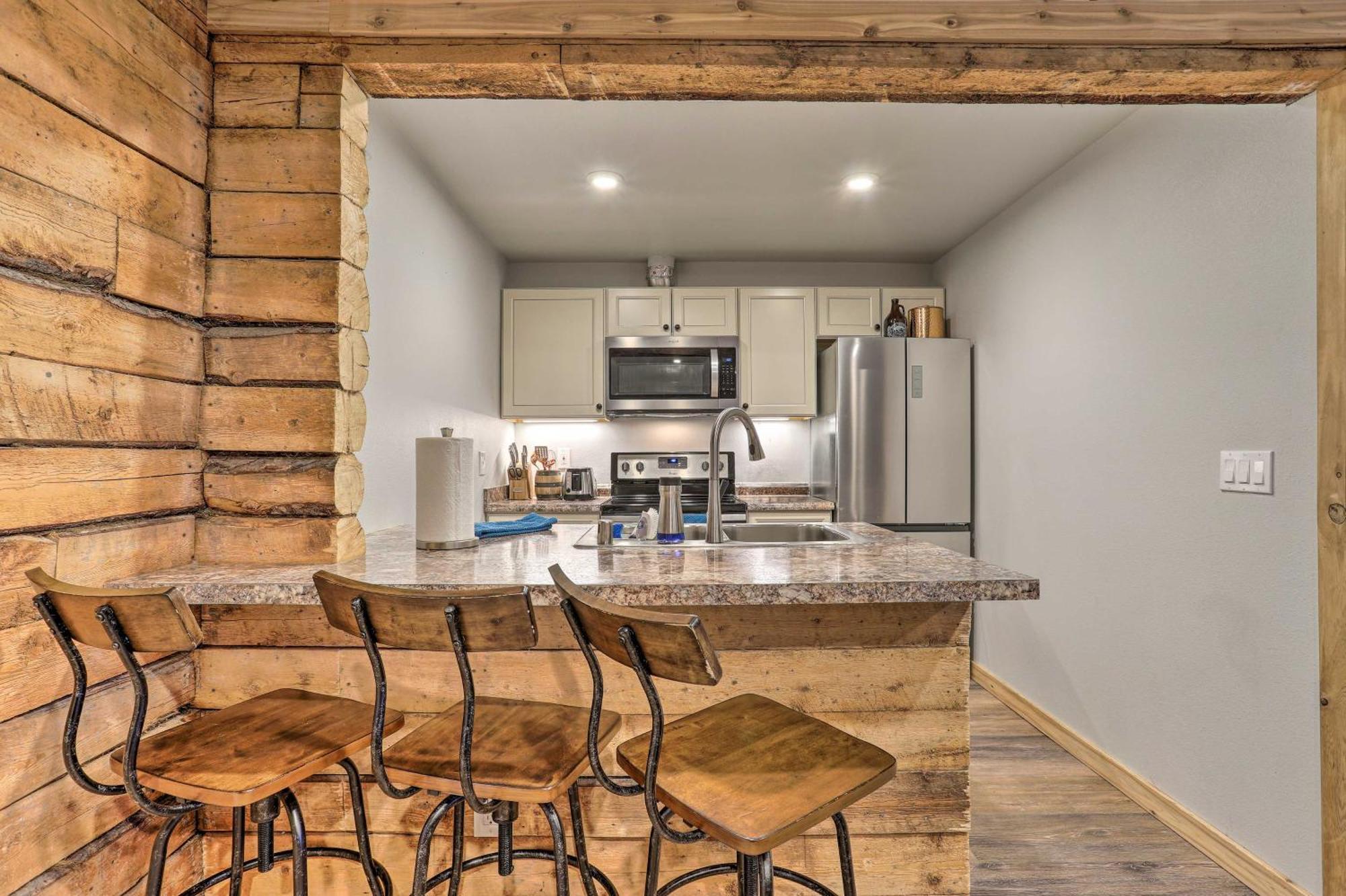 Rustic Anchorage Hideaway Walk To Coastal Trail! Appartement Buitenkant foto